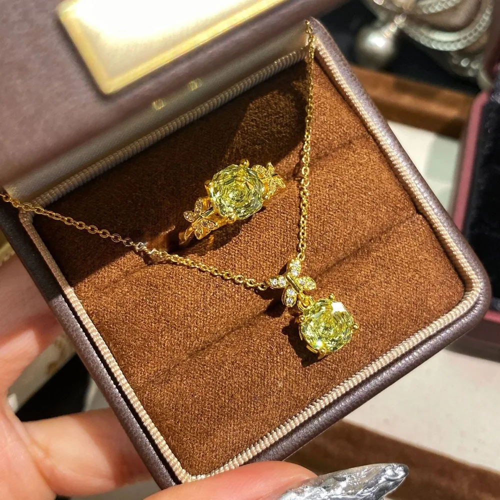 925 Sterling Silver Gold Butterfly Flower Rose Cut High Carbon Diamond Ring Necklace Two-piece Elegant Fashion Jewelry Set