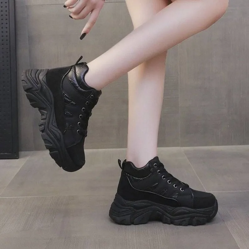 

​Platform Dad Shoes Women Height Increasing Retro Style Fleece Lined High Top Sneakers Versatile Autumn Winter​