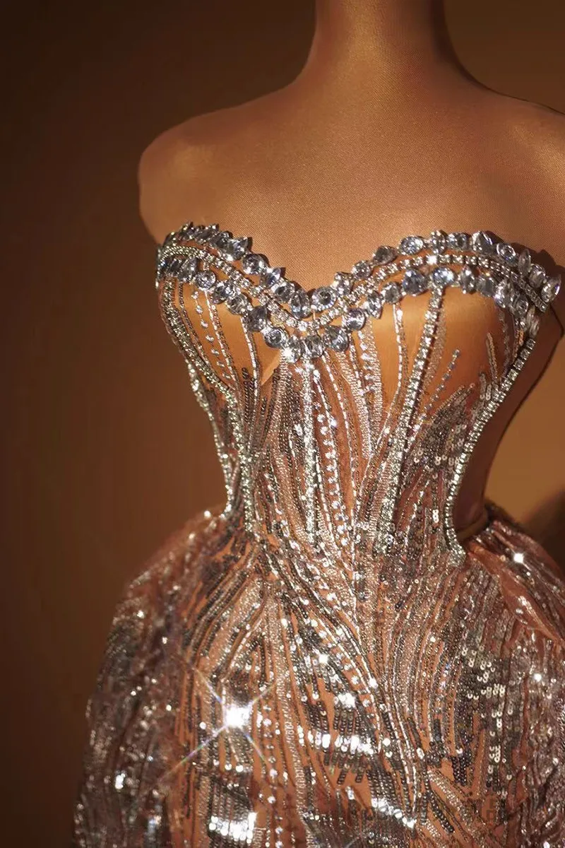 2025 Elegancki strój urodzinowy na studniówkę Sukienka wieczorowa Festiwal Sukienki imprezowe Kostium piosenkarza na scenę Gogo Clothes