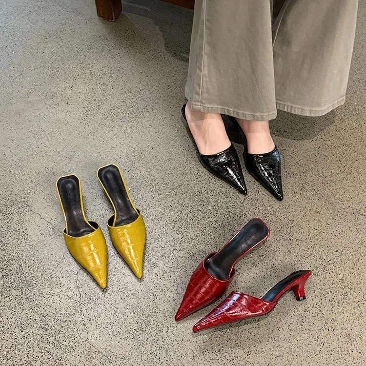 Super Soft Cool Drag Women Wear in Summer 2026 New Flat Bottom Niche Beautiful Toe Flip-flops
