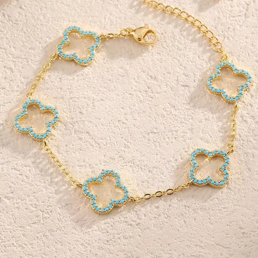 Women's Clear Shiny Zircon Hollow Four-Leaf Flower Bracelet Fashion Aesthetic Jewelry Gift Exquisite Design