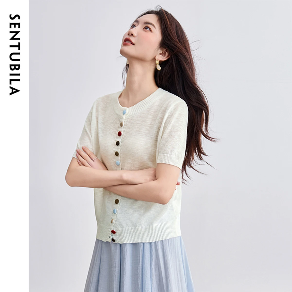 

SENTUBILA Women's Solid Short Sleeve Knit Tees 2025 Summer Casual Round Neck Cardigan Rainbow Button Knitwear Sweater W52HB2187