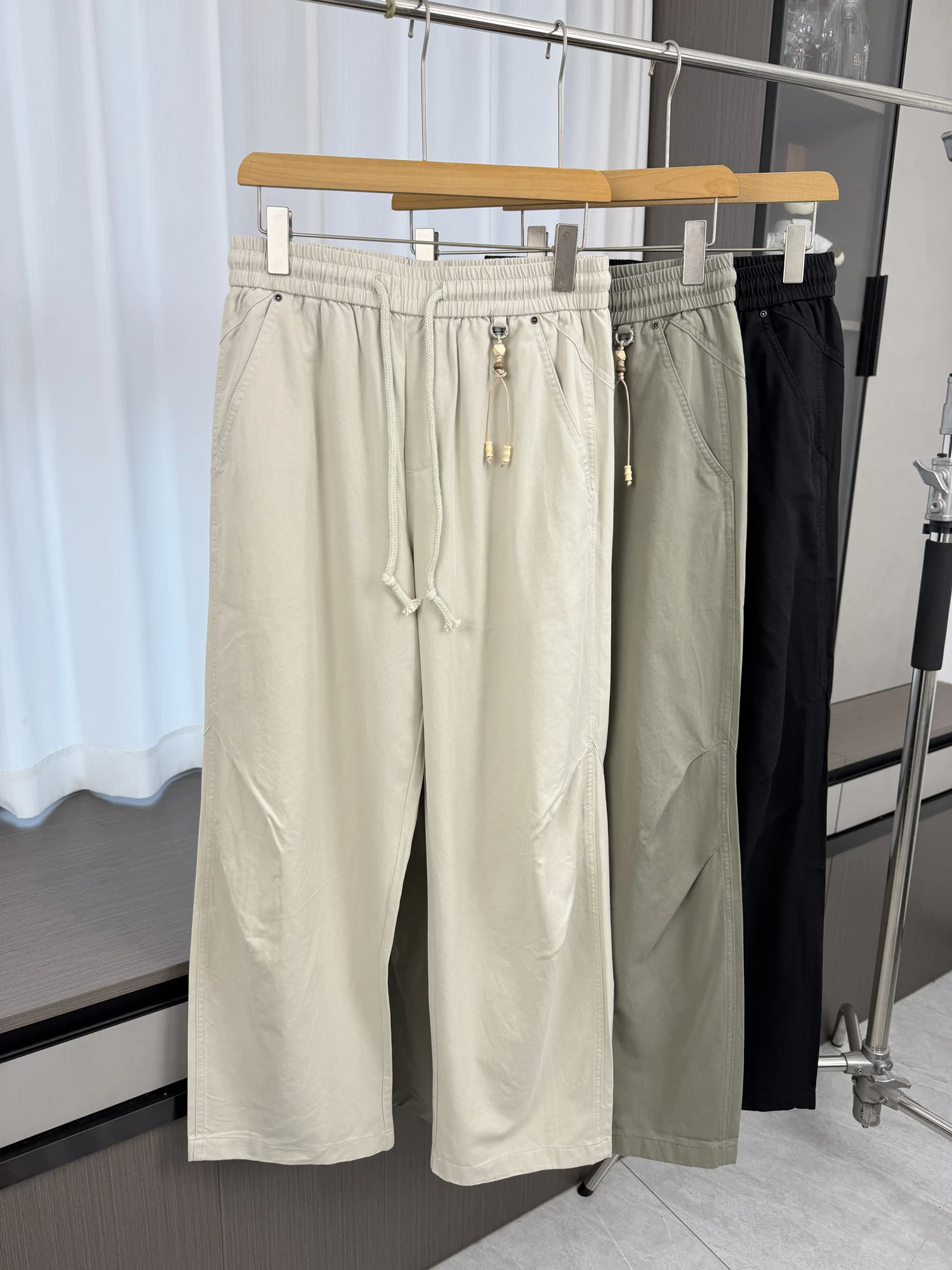 

Comfortable Breathable Men's Straight Leg Casual Pants Elastic Waist 3D Tailoring Color Spring Summer Fashionable
