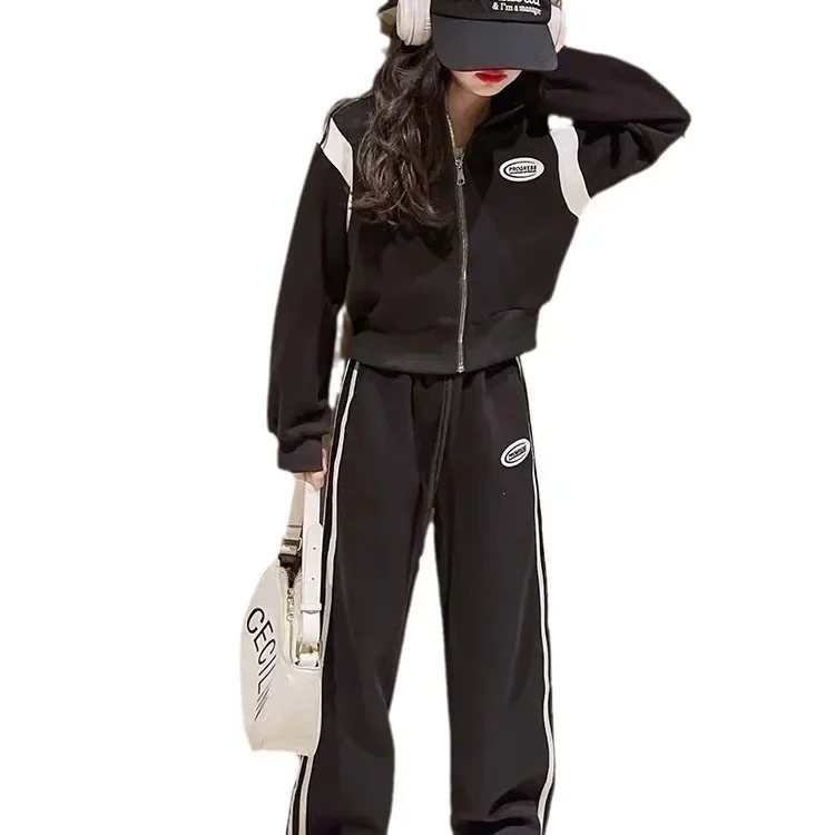 بدلة رياضية أنيقة غير رسمية للأطفال مجموعة الخريف 2024 تصميم جديد للأطفال المتوسط إلى الكبير النسخة الكورية طقم مكون من قطعتين