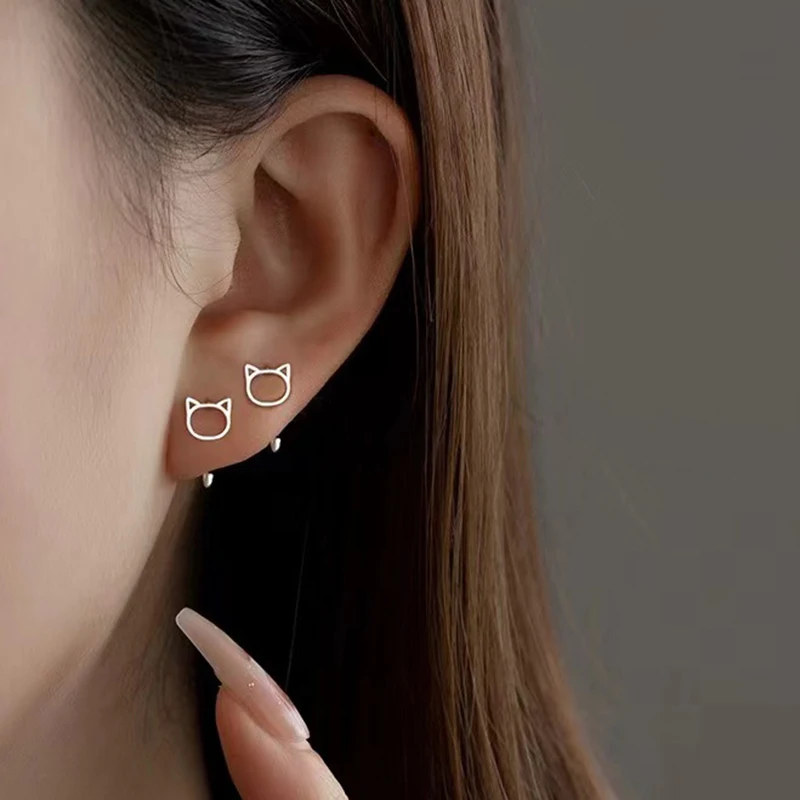لطيف Lovley القط شكل وأقراط للنساء أسلوب بسيط رقيقة النحاس رومانسية صغيرة الأذن ثقب الاكسسوارات والمجوهرات أفضل الهدايا