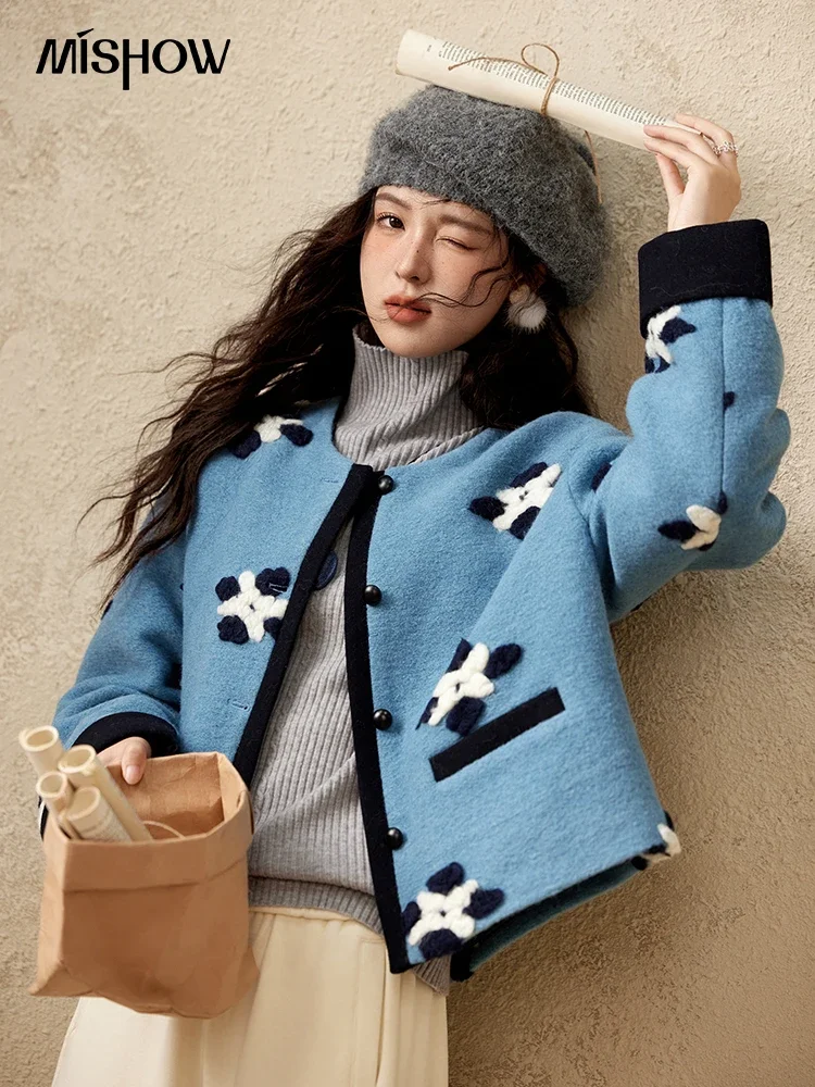 MISHOW Xiaoxiangfeng Blue Cardigan Women 2025 Autumn Winter New Sweet Embroidered Flowers Thick Woolen Coat Female MXD112W0754