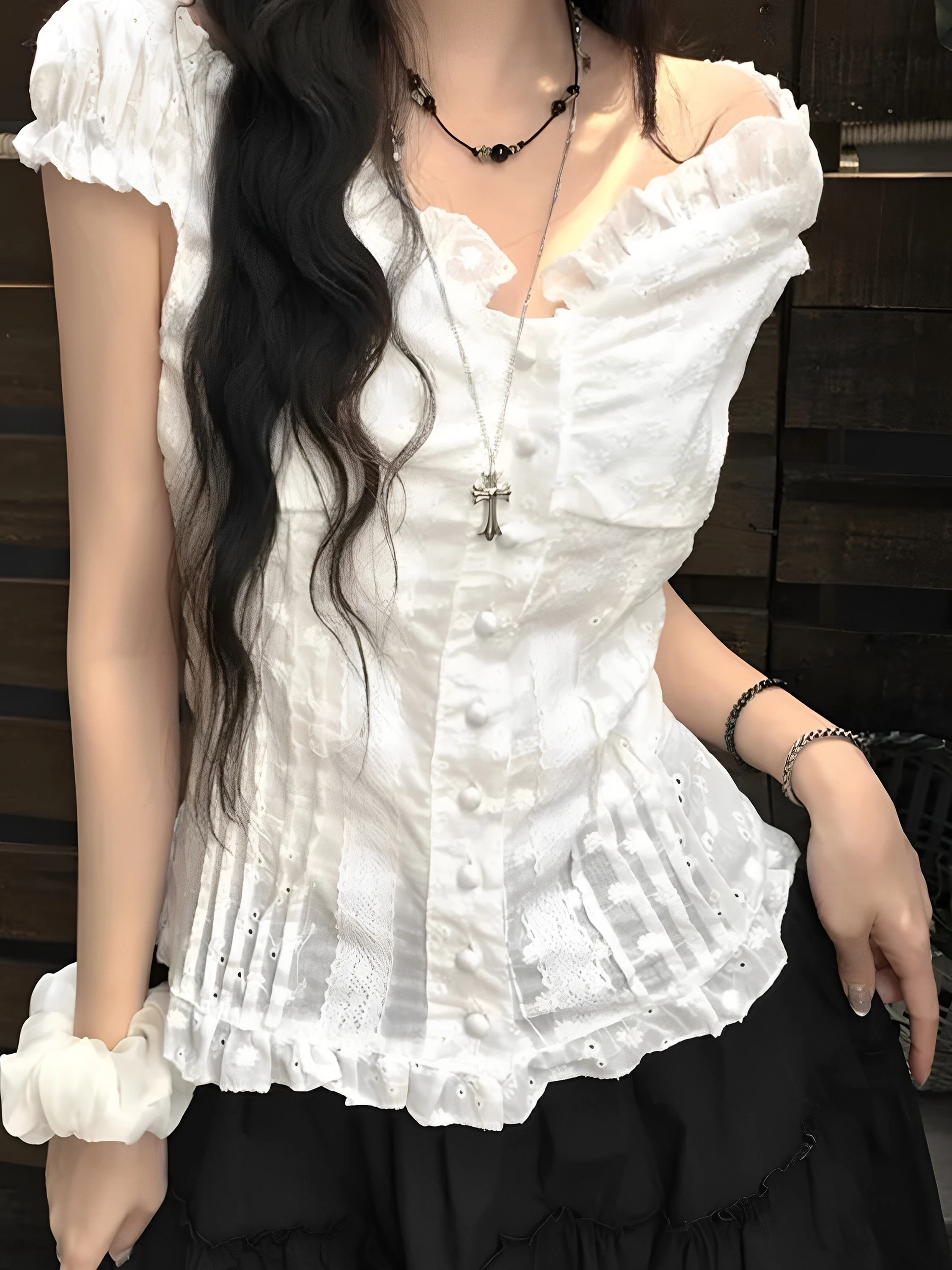 

Summer Pure Desire Slim Fit White Shirt Women's Short Sleeve Button Bubble Sleeve Creamy Top Versatile Fashionable Casual Wear