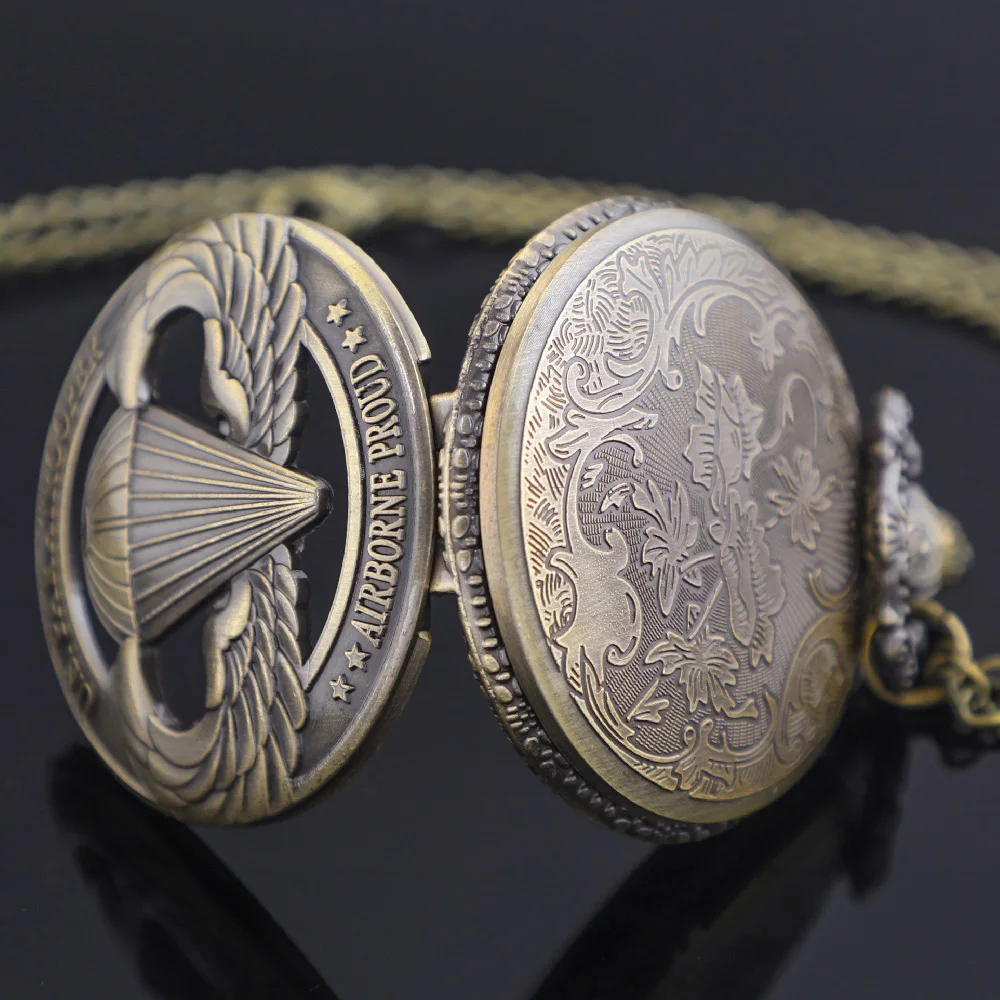 Vintage Combat Squadron Airborne Hollow Special Quartz Pocket Watch for Mens Womens Necklace Timing Pendant Jewelry Gift Clock