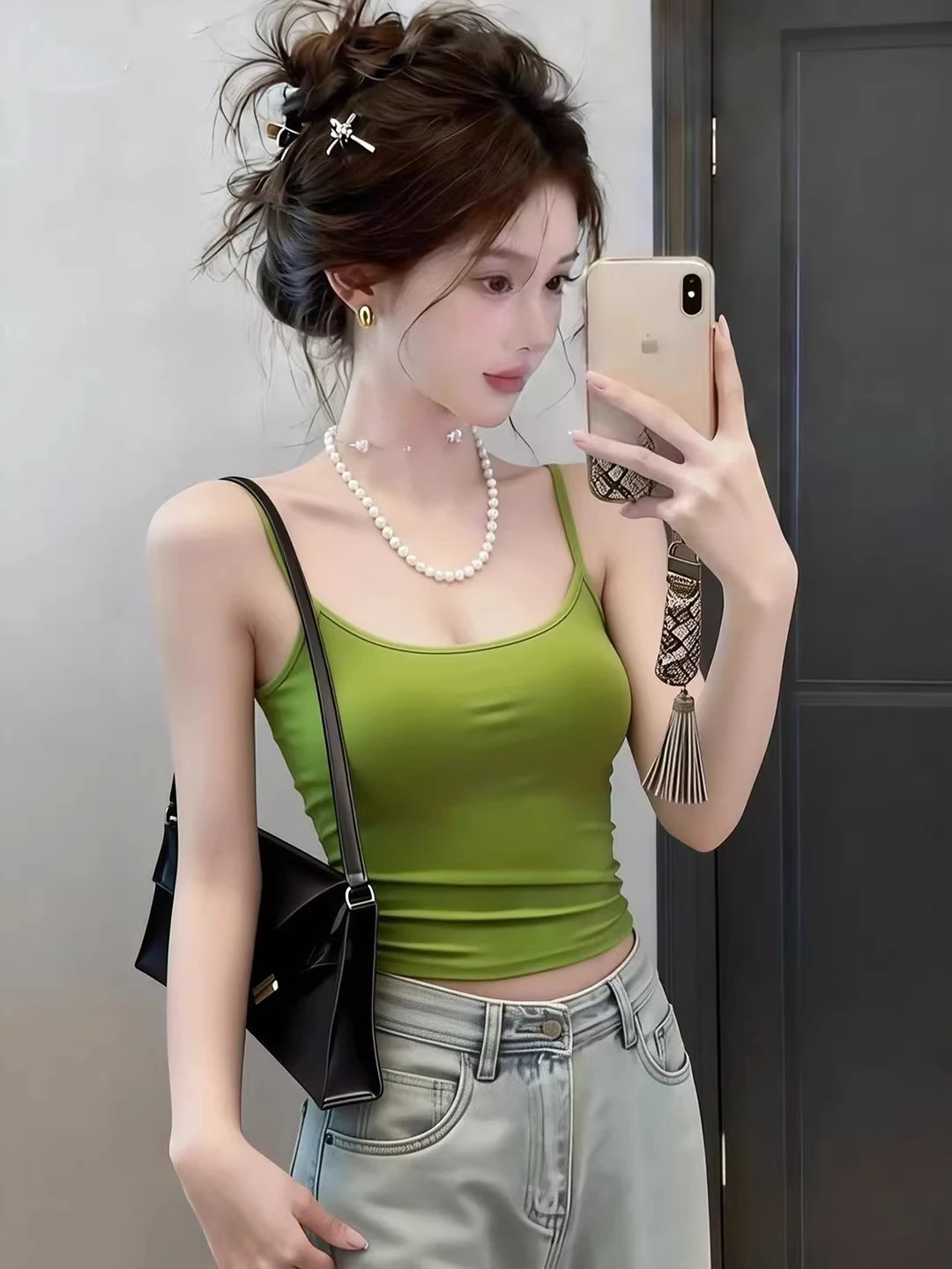 Women's Summer Small Strap Vest Integrated Yoga Sports Top Beautiful Back One-Piece Inner Wear Base Layer with Chest Pad