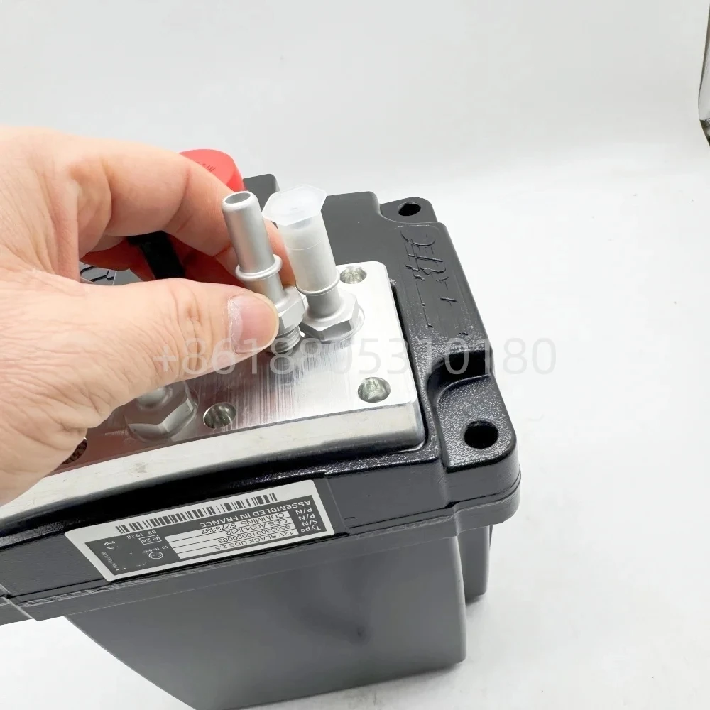 Metall-Schnellverbinder passend für MAN LKW CUMMINS Emitec Harnstoffpumpe φ9,49 φ7,89 φ6,3 5273338 5273337 81154036134 81154036118 – Detail 2