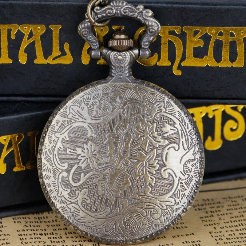 ساعة جيب كوارتز مجوفة على شكل فيلم Steampunk قلادة كلاسيكية للنساء والأطفال هدايا عيد الميلاد وعيد الميلاد