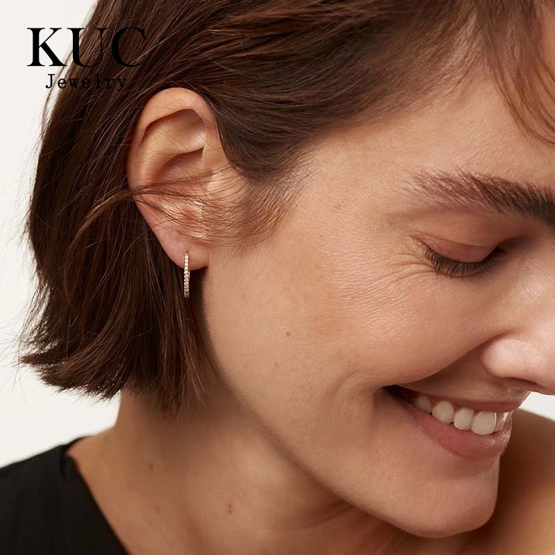 Medium-sized Hoop Earrings Exquisite and Luxurious 925 Sterling Silver Eternity Medium Zircon Women Hoop Earrings