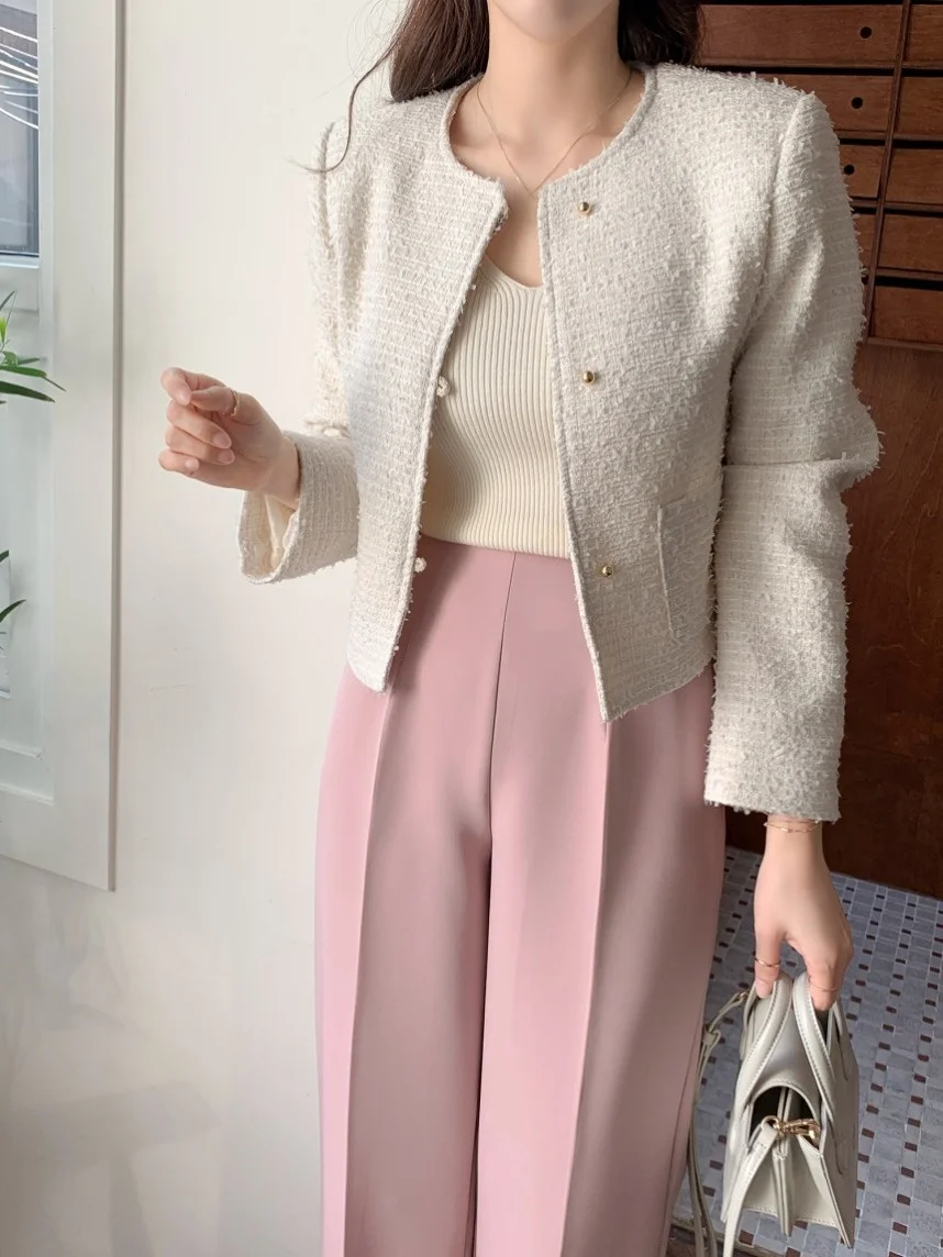 Spring New Style Women's Short Coat Metal Buckle round Neck Mixed Color Thickened Knitwear Fashionable Commute Wind Outerwear