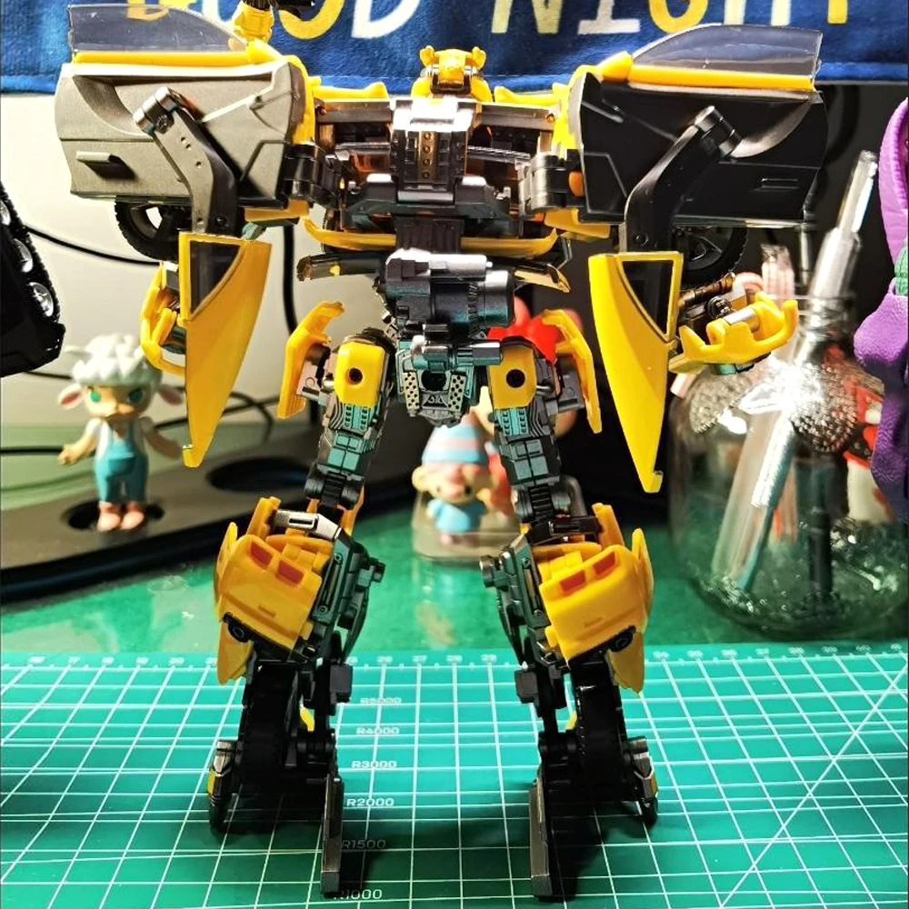 Zabawki Transformujące Hornet Warrior Bumblebee LTS03C MPM03 18CM Autobots Figurka Akcji Robot Model Zabawka Transformująca