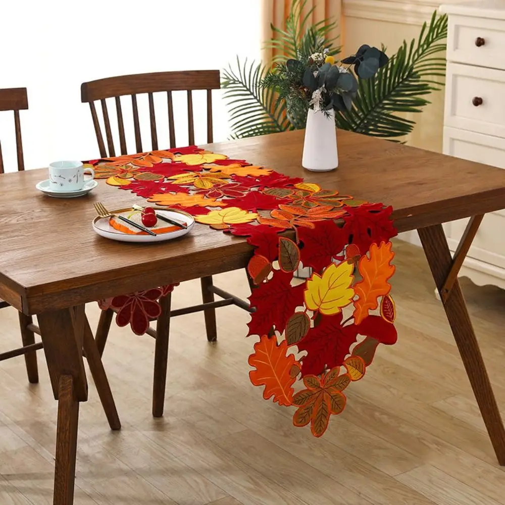 

Brown Maple Design Maple Leaf Runner Autumn Colors Flocked Texture Cloth Harvest Theme Embroidered Runner Farmhouse Decor