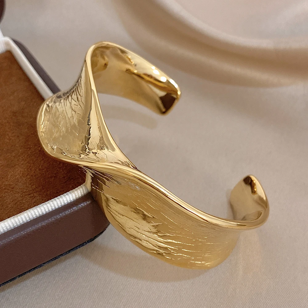

Freetry Elegant Irregular Twisted Stainless Steel Bangle for Women Gold Plated Waterproof Open Wide Bracelet Daily Jewelry Gift
