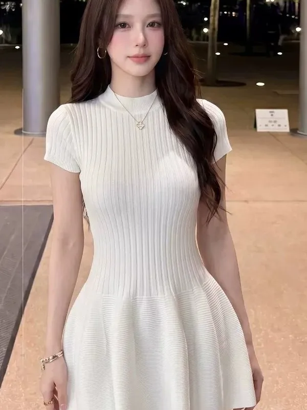 Korean Style Slim Fit Knitted Dress Women's Spring Summer New A-Line Pleated Short Skirt Vertical Texture City Commute Casual