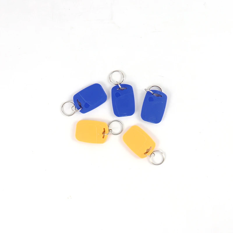 30 Stück Zugangskontrolllösung UHF-RFID-Kartenschlüssel RFID-Tag Passiver Schlüsselanhänger 860 MHz 960 MHz ABS Funktioniert mit UHF-RFID-Langstreckenwert