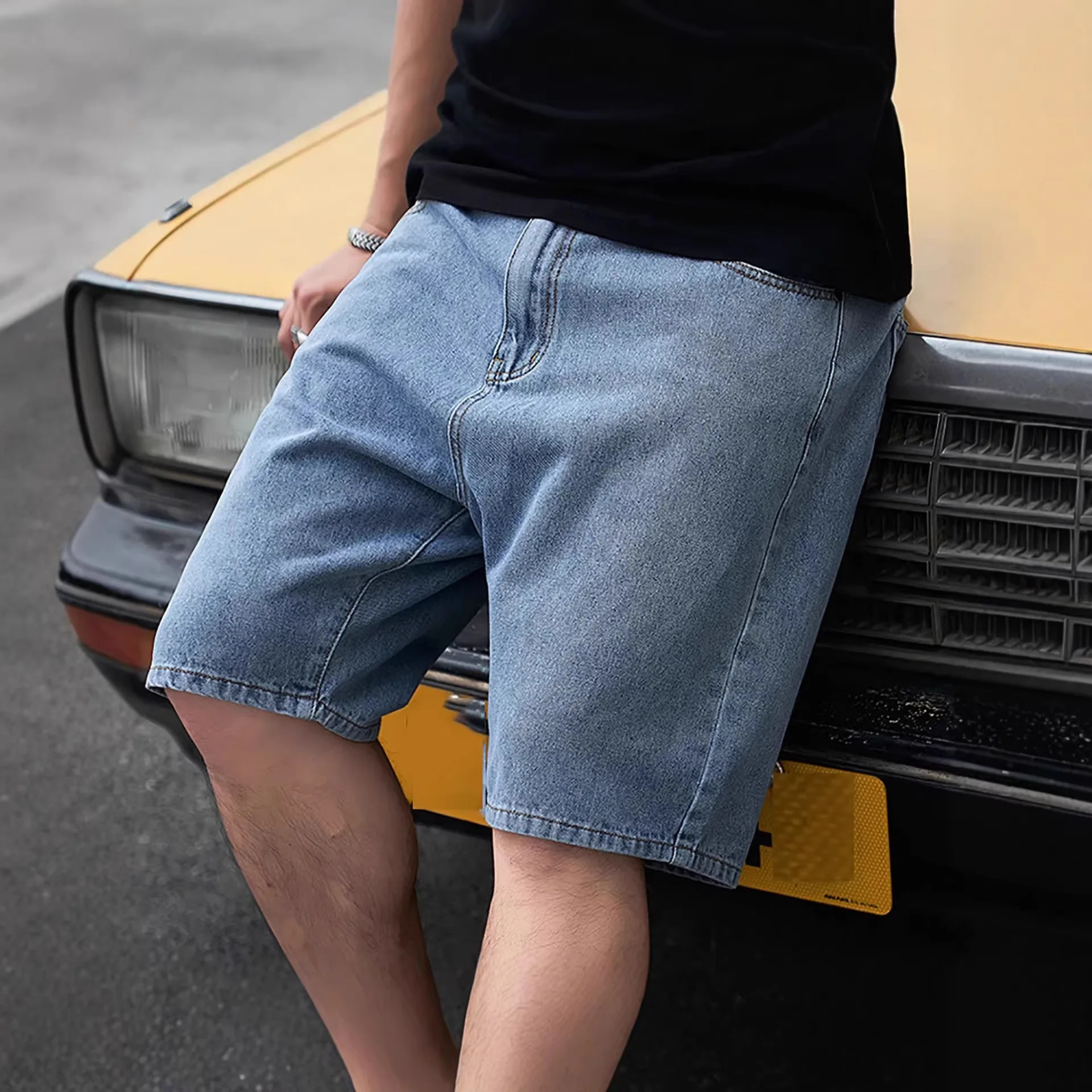 New Denim Shorts Men's Casual Loose Straight Five-point Medium Pants