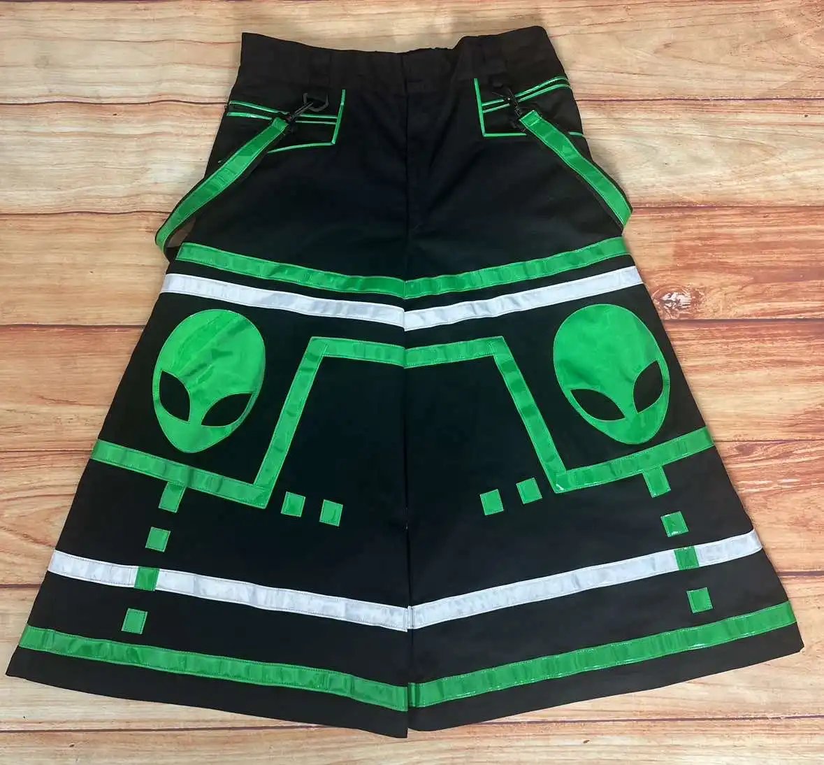 PHATTPANT Celana Phat Celana Penglihatan Malam Strip Reflektif Keren Mode Celana Menari Hantu Shuffle Celana Panjang Bercahaya ET NO02