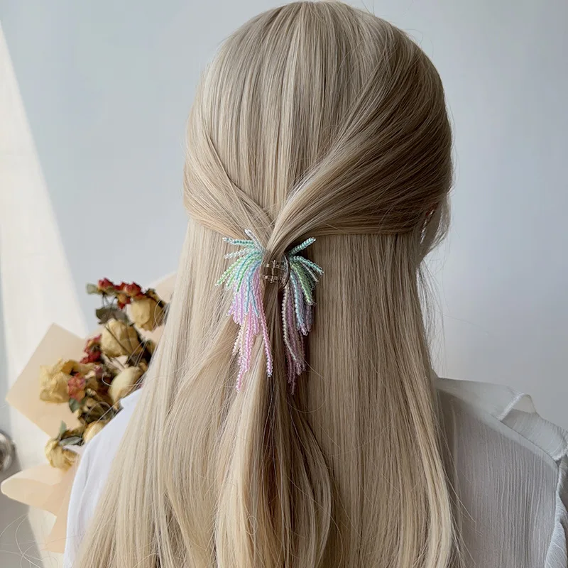 

New Female Pearl Tassel Hair Claws Rhinestone Clip Korean Simple Shark Ponytail Crab Clip Girls Hair Accessories