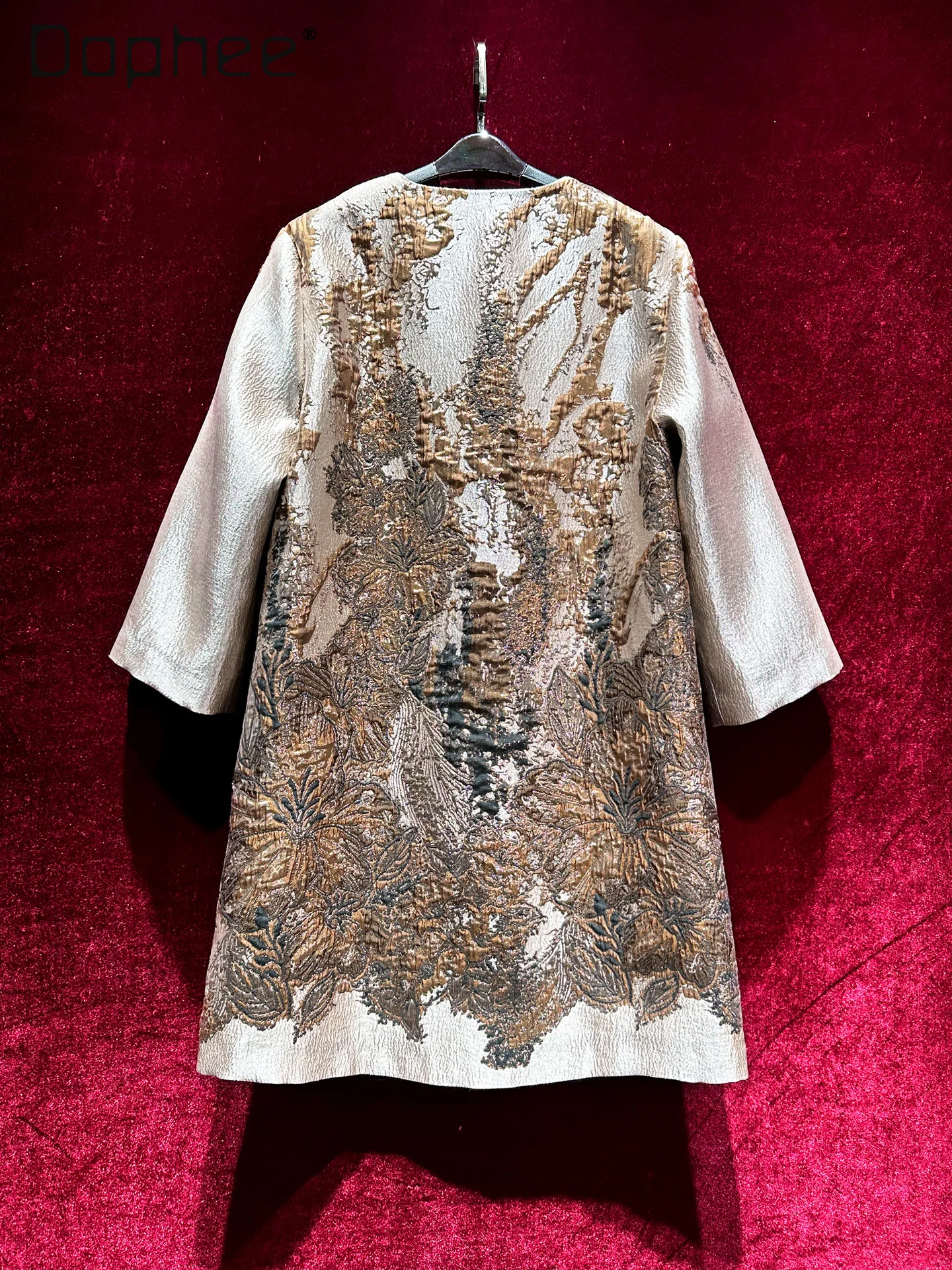 Luxurious Jacquard High-End Heavy Beading Mid-Length Coat Women Trench Coat Vintage Embroidered Single Breasted Jackets Autumn