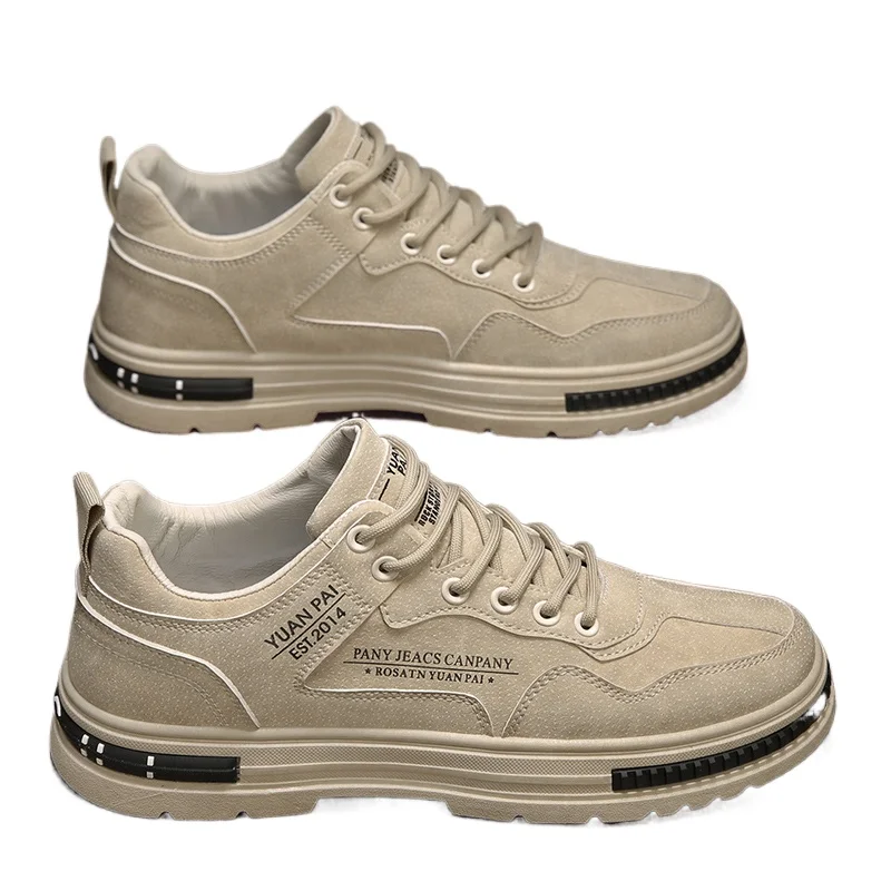 

New fashionable and trendy men's shoes, casual sports shoes, comfortable and versatile