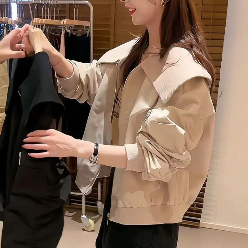 

Design Sense Niche Coat Female 2025 Spring Autumn New Navy Collar Short Jacket Women Korean Casual Outwear Fashion Overwear Tops