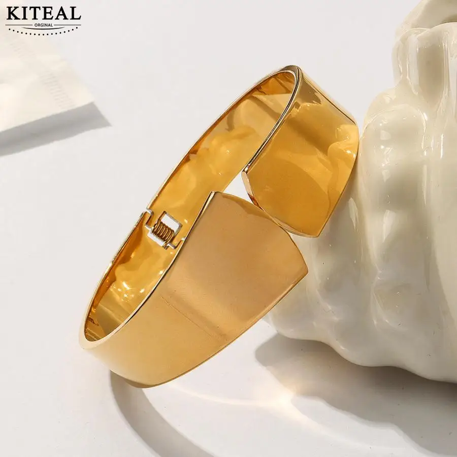 

KITEAL Hot 2024 Gold Plated Lady friendship bangle Geometric Bright Face Wide Edition bangle Wedding Bracelet Women jewelry