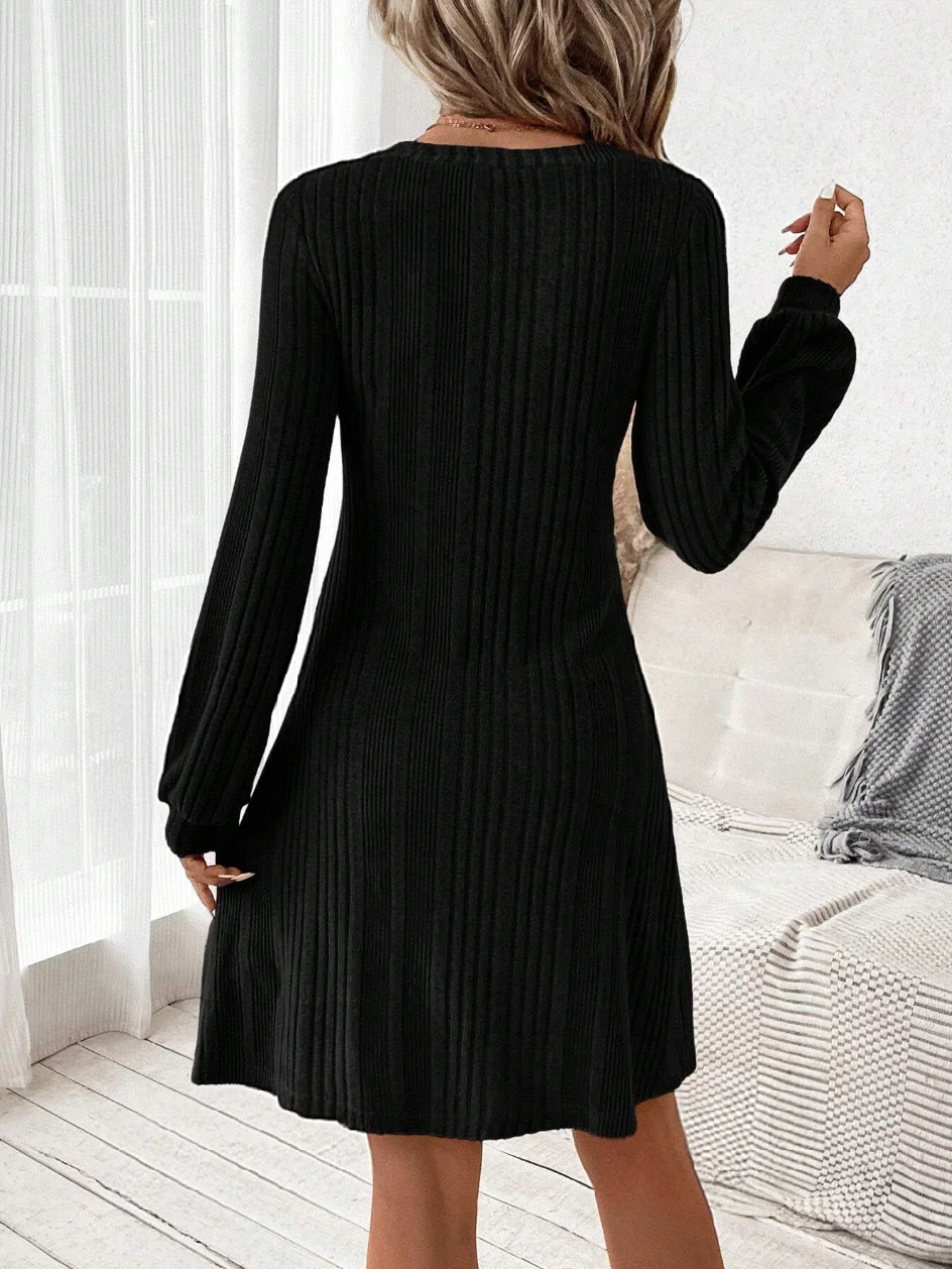 Ladies' elegant solid-color V-neck long-sleeve casual mini skirt