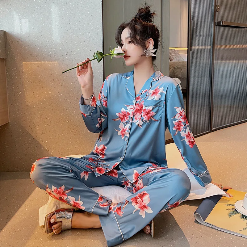 

Luxury Ice Silk Printed Satin Pajamas Set Long Sleeve Shirt Pants Soft Homewear Can Be Worn Out Sleepwear