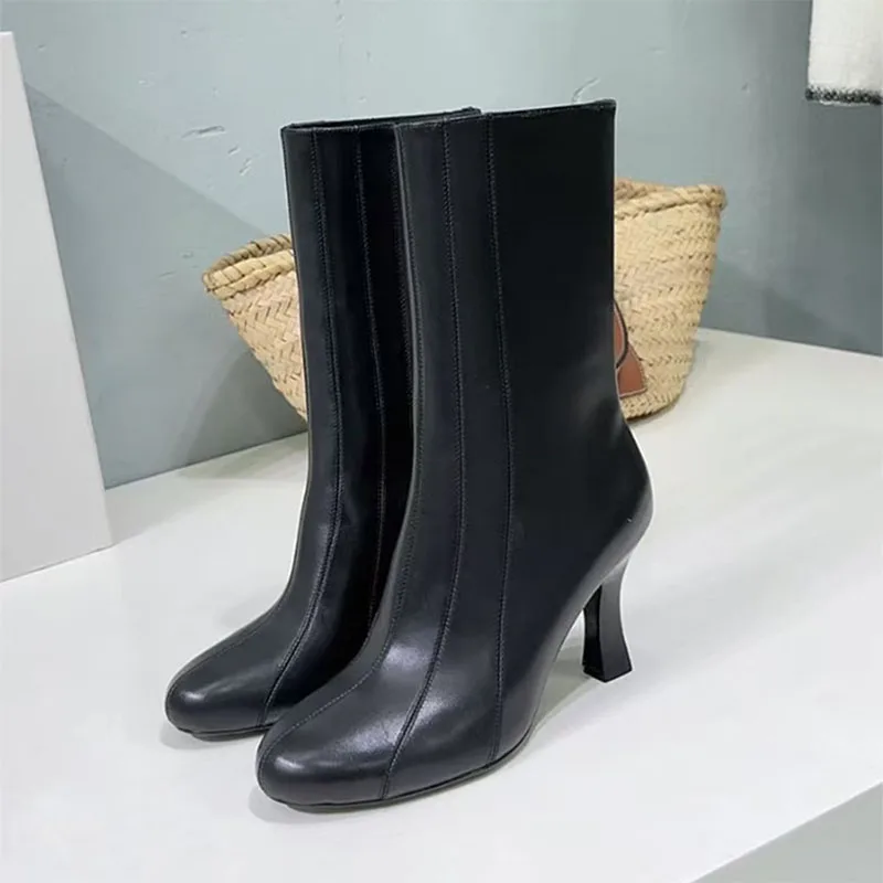 

Короткие сапоги высокого качества на высоком каблуке, женские туфли из натуральной кожи с круглым носком, подиумные туфли, женские коричневые, черные ботинки на каблуке