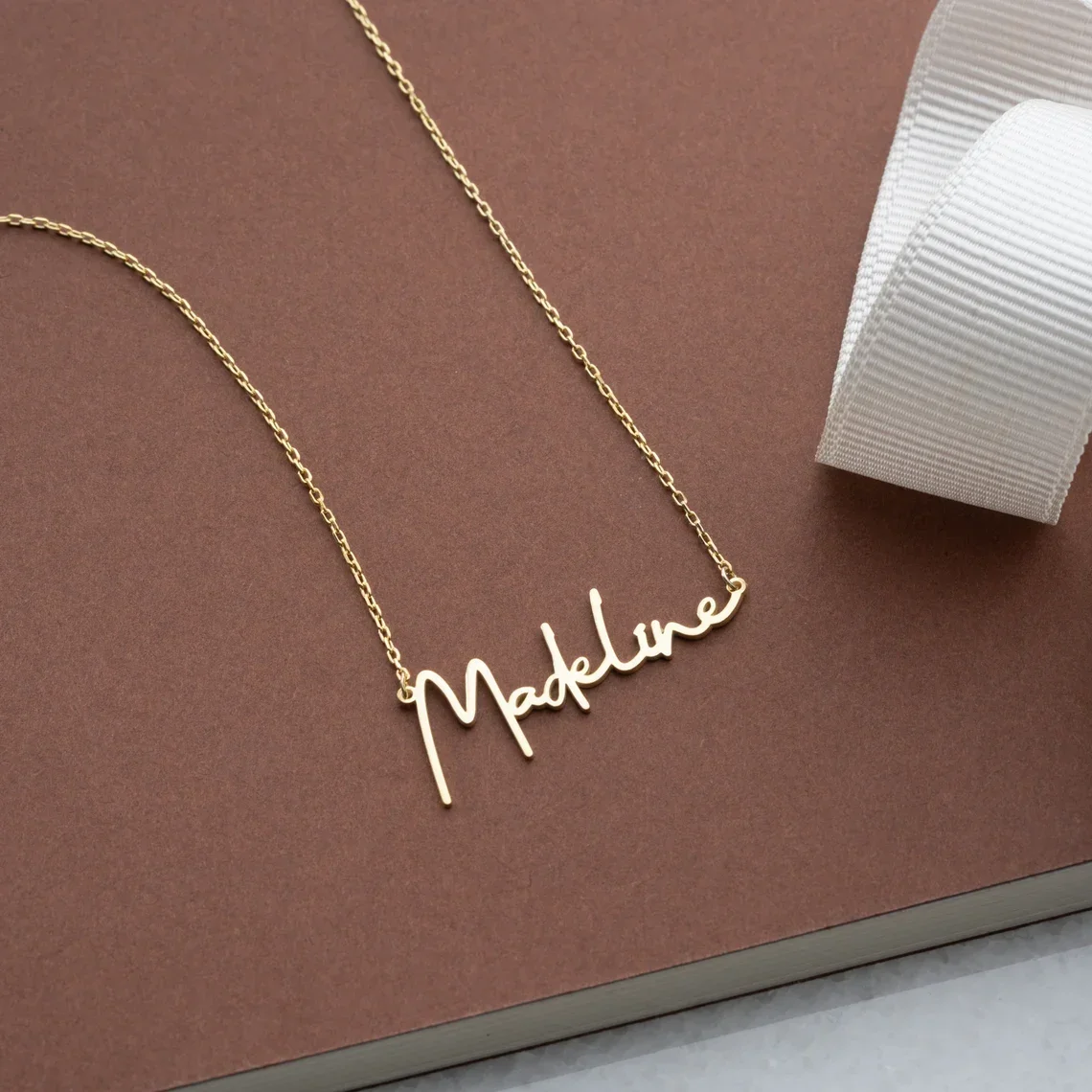 Collar con nombre personalizado para mujer, colgante con letra cursiva personalizada, joyería de acero inoxidable, Gargantilla de cadena para hombre