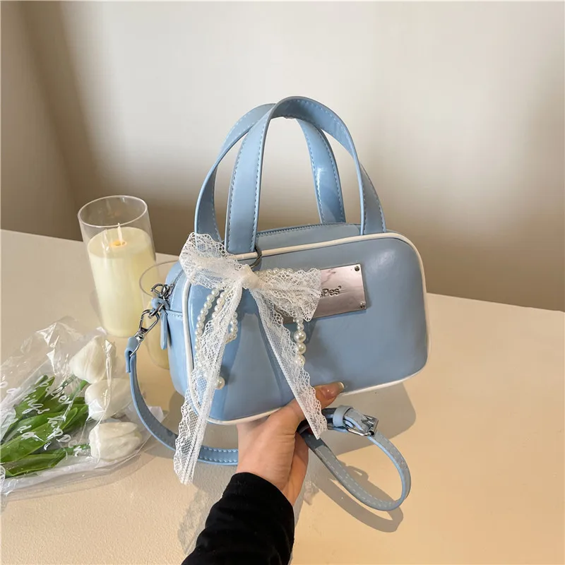 

2025 Minimalist Crossbody Bag Women's Soft Leather Pillow Shoulder Purse for Work & Casual Chic