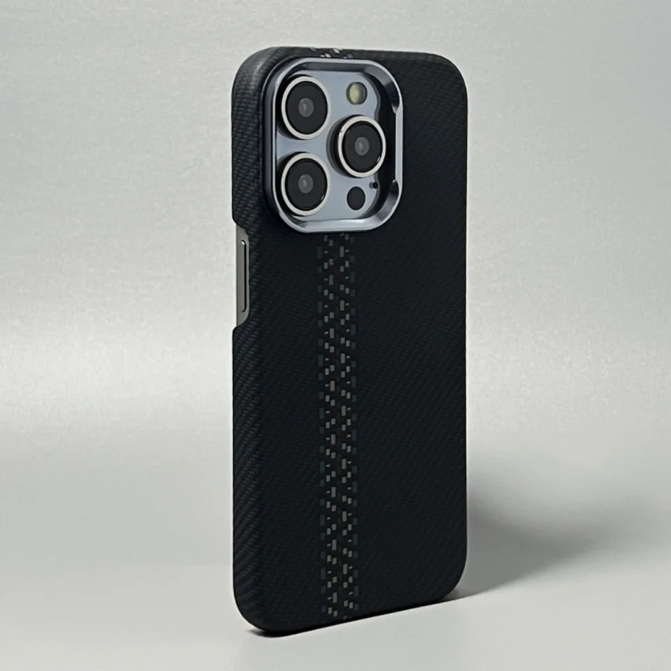 Funda magnética de fibra de kevlar de alta calidad para iPhone 17 16 15 14 18 Pro Max, con marco de metal para lente, a prueba de golpes 5