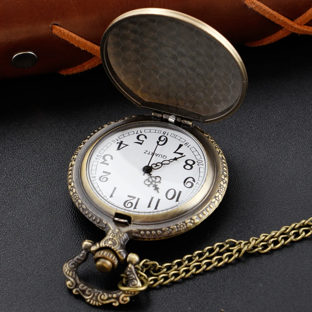 Austrian Classic Emblem Quartz Pocket Watch para Homens e Mulheres, Colar de Corrente, Acessórios Pingente Retro, Relógio, Presente De Férias