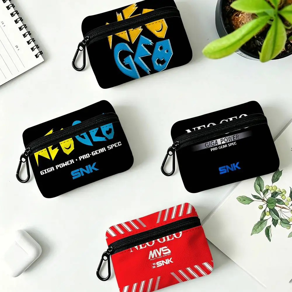 S-SNK N-Neogeo Neo Geo Lightweight Oxford Fabric Coin Purse Carabiner Hook Design Mini Card Key Organizer Bag