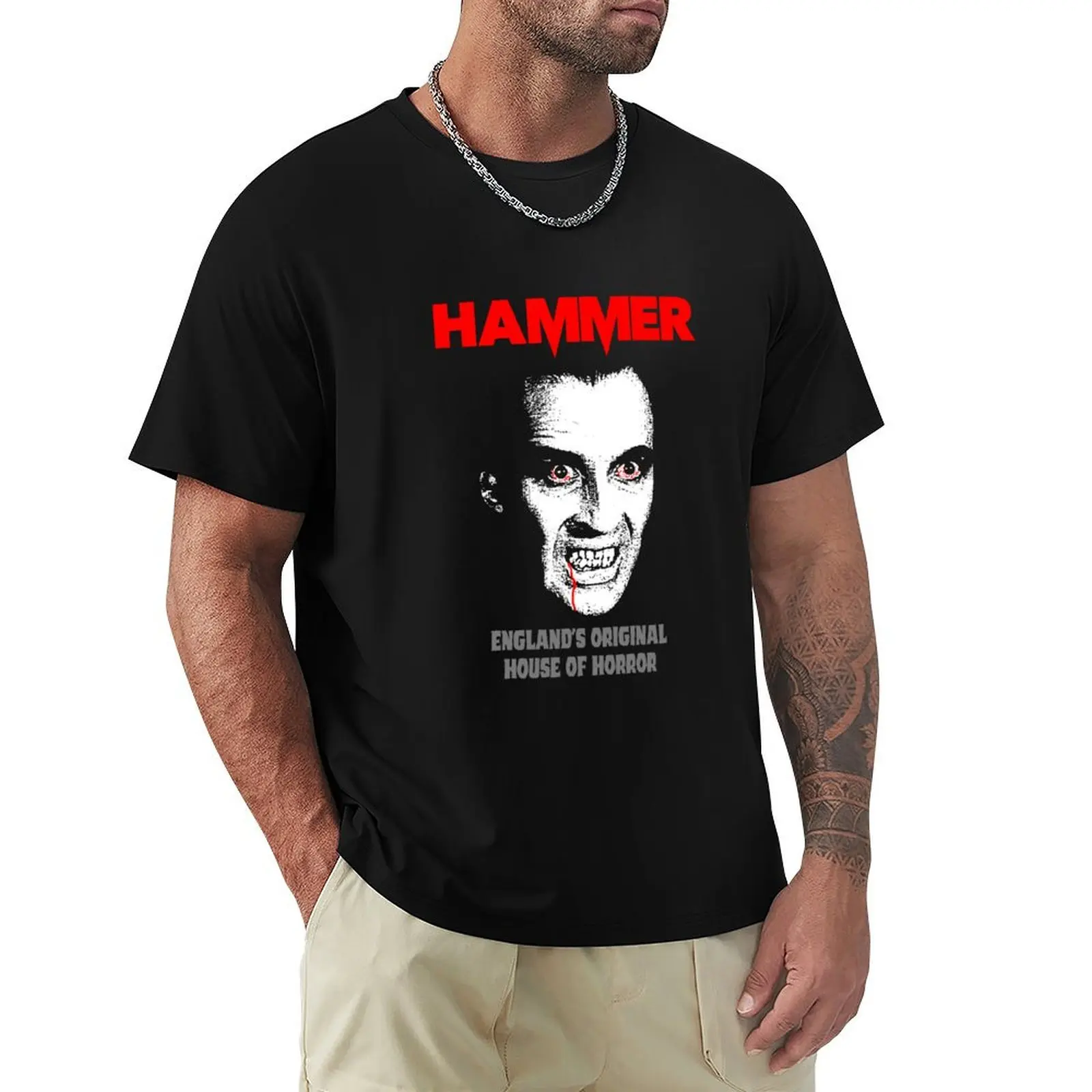 Hammer Films (Scars of Dracula) T-Shirt Basic Comfort Fit T-Shirt for Men