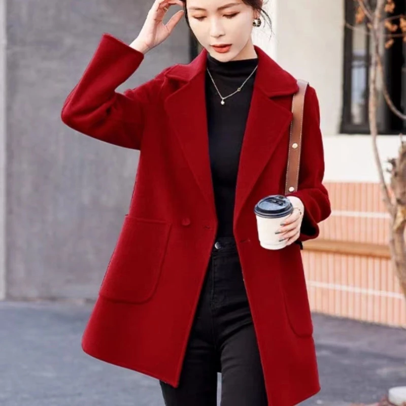

2025 New Arrival Women's Medium Long Woolen Coats for Autumn Winter High End Small Height Style Premium Quality Outerwear