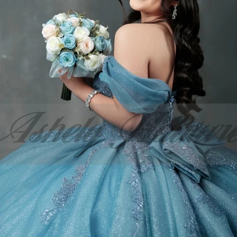 Dostosowane High End Mexico Women Birthday Party Dress Prom Occasion Wear Lace Applique Bow Puffy Skirt Sweet 15 16 Quinceanera