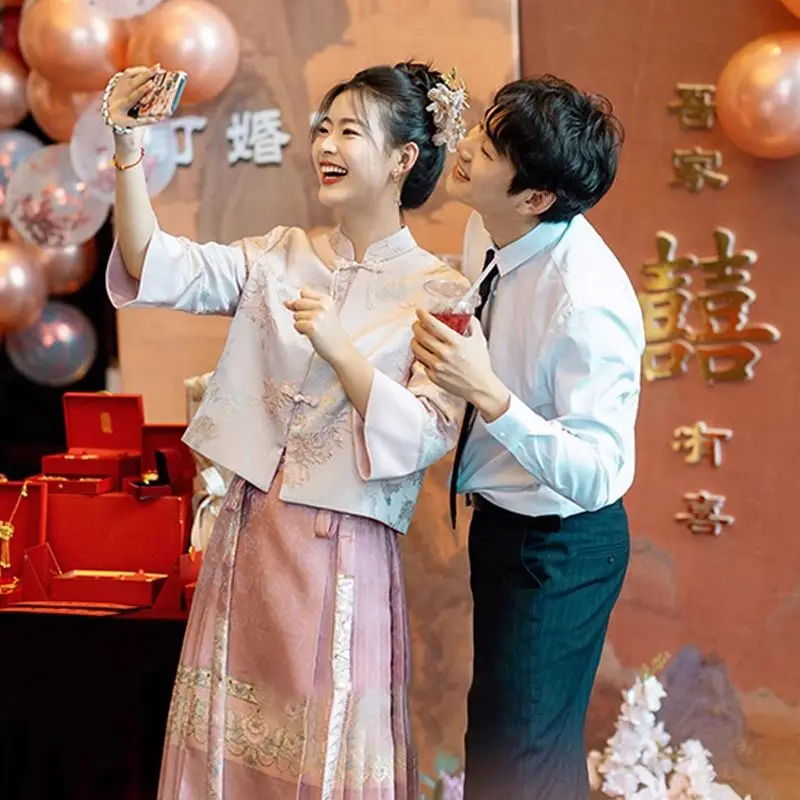 

Новый китайский элегантный комплект Ханьфу: верхняя одежда и юбка с вышивкой Ма Фэй, двухсоставный набор для свадебного приема, банкета по случаю возвращения домой, весенне-осенний сезон