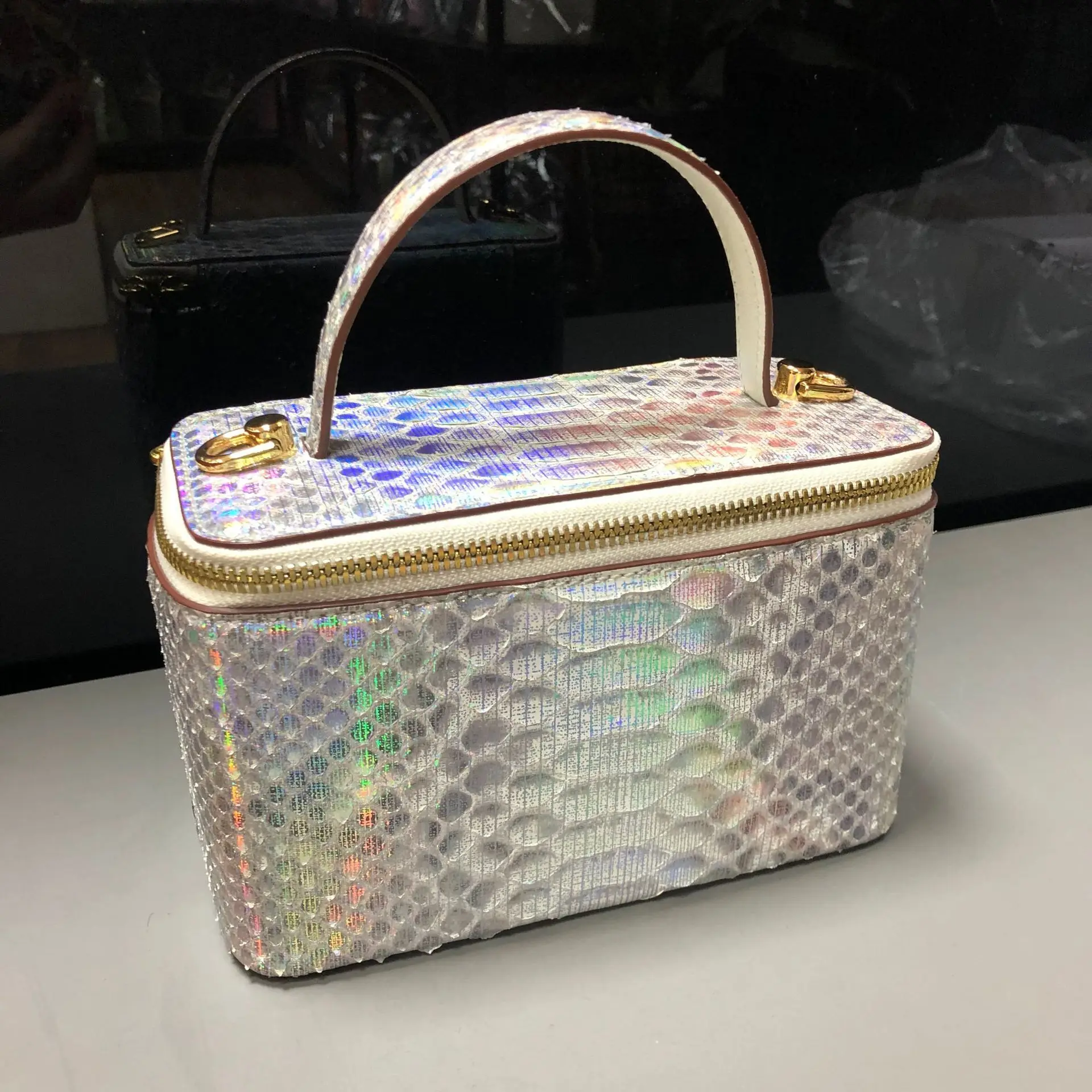 2024 New Designer Snake Leather Women\'s Handbag Luxury Makeup Bag Genuine Leather Small Square Bag Chain Shoulder Bag 45