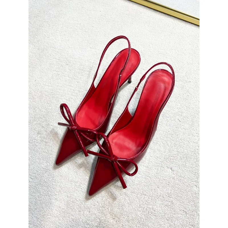 

French burgundy one-word high heels, bow 2025 new model, beautiful outer wear, pointed head, thin heel, bag head, sandals women