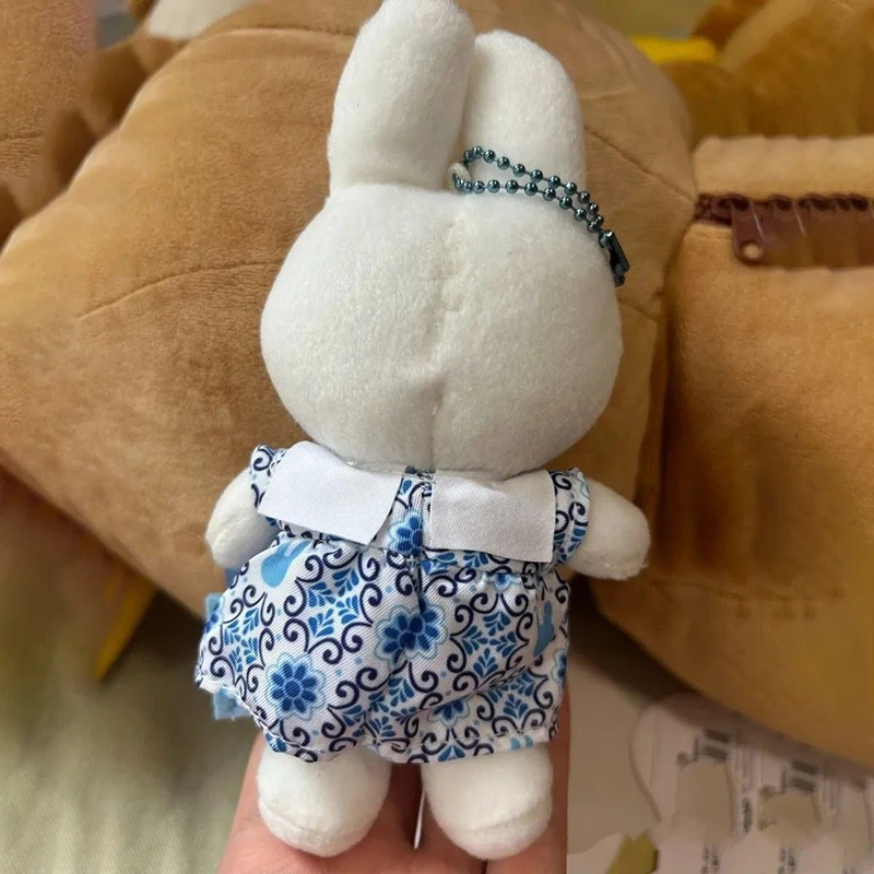 Portachiavi in peluche Kawaii Miffy Cartone animato Dopamina Zaino Accessori Delft Serie blu Abito floreale Design Peluche Ciondolo regalo