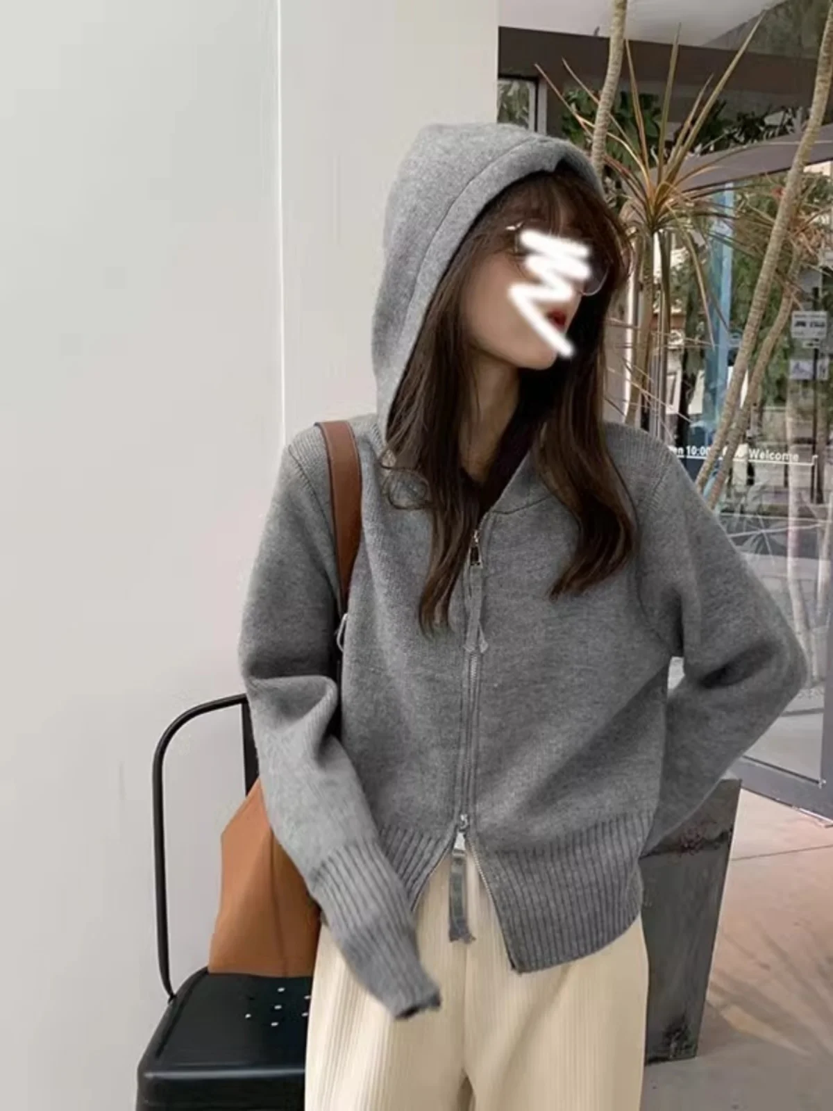 Gray Woolen Hoodie Women's Loose Open Cardigan Short Knitted Sweater Fashionable Versatile Korean Style Commute Wind Zipper D...