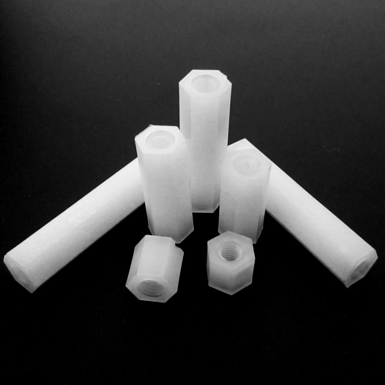 HZYUEGOU 50 Stück weiße Kunststoff-Nylon-Abstandshalter M3x5/6/8/10/12/15/20/30+6mm, Sechskant-Säulen-Abstandshalter, männlich-weiblich/weiblich, Abstandsschraube – Detail 3