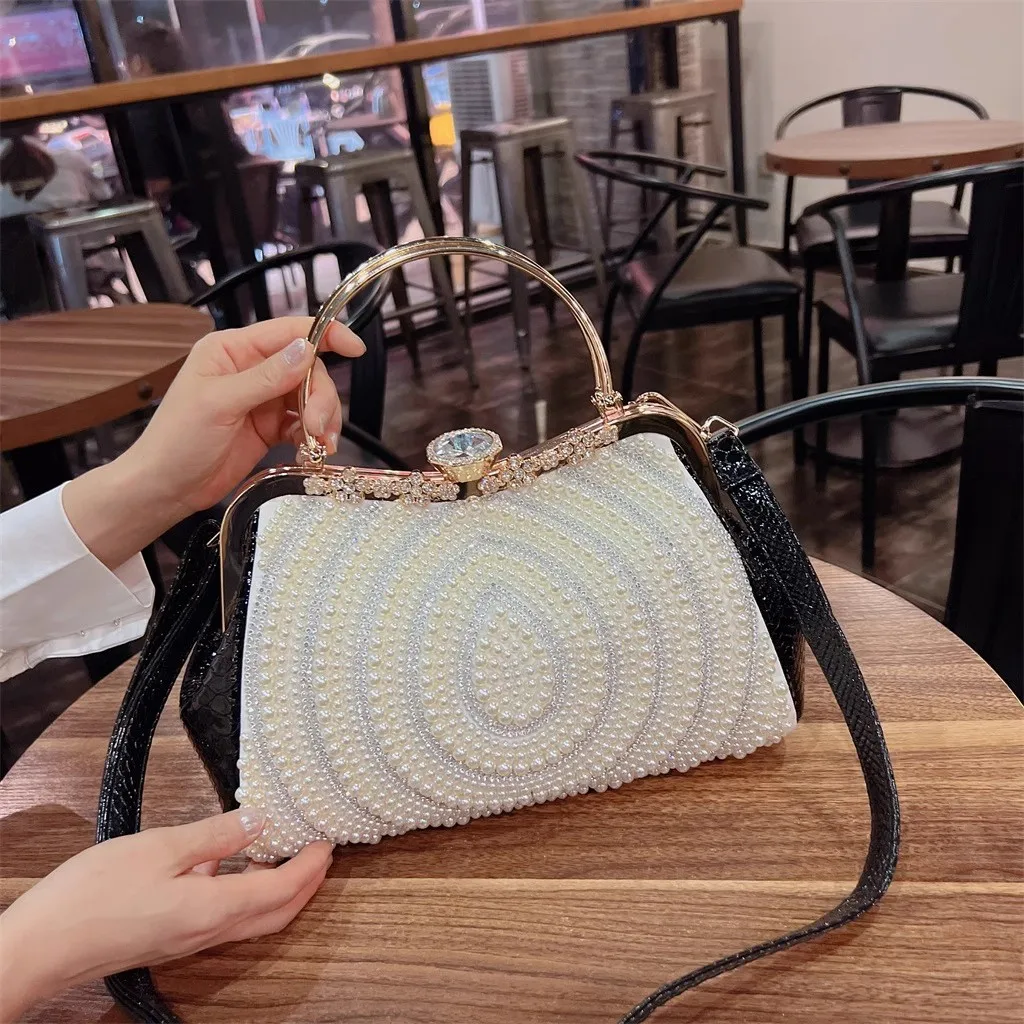 High quality handbag for women in 2023, new niche diamond inlaid shoulder bag, crossbody commuting clip, pearl bag for women