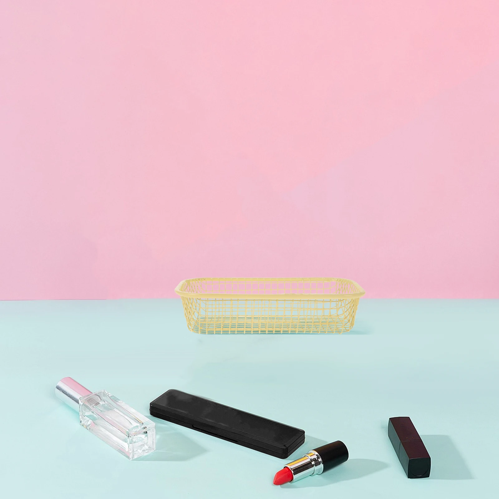 Iron Wire Storage Baskets Kitchen Living Room Desk ganization Decorative Bins Small Fork ganizer