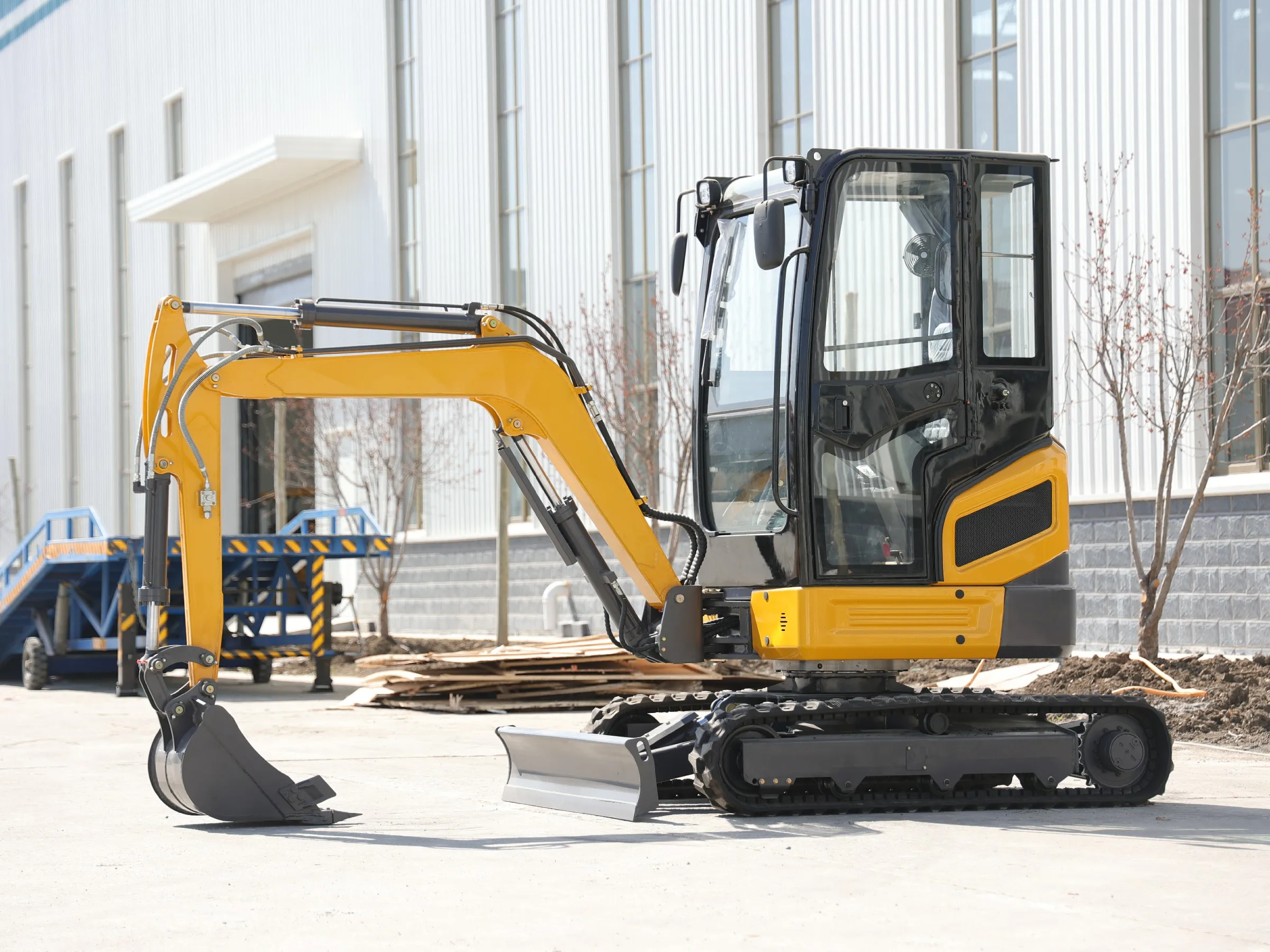 Mini Excavator 2.5 T EURO 5 Engine China Cheap 2 Ton Crawler 1.8 T Home Digger 3 T Bagger Farm For Sale Customized Free Shipping