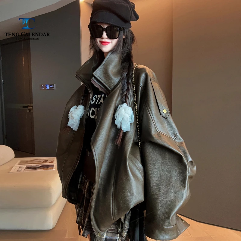 Jaqueta de couro pu solta elegante, designer emagrecimento casual versátil jaqueta de motocicleta, roupa de outono feminina 2025 novo modelo